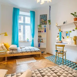 https://blue-peace-apartment-for-6-people-in-center.krakowhotelspoland.com